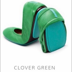 Tieks in clover green